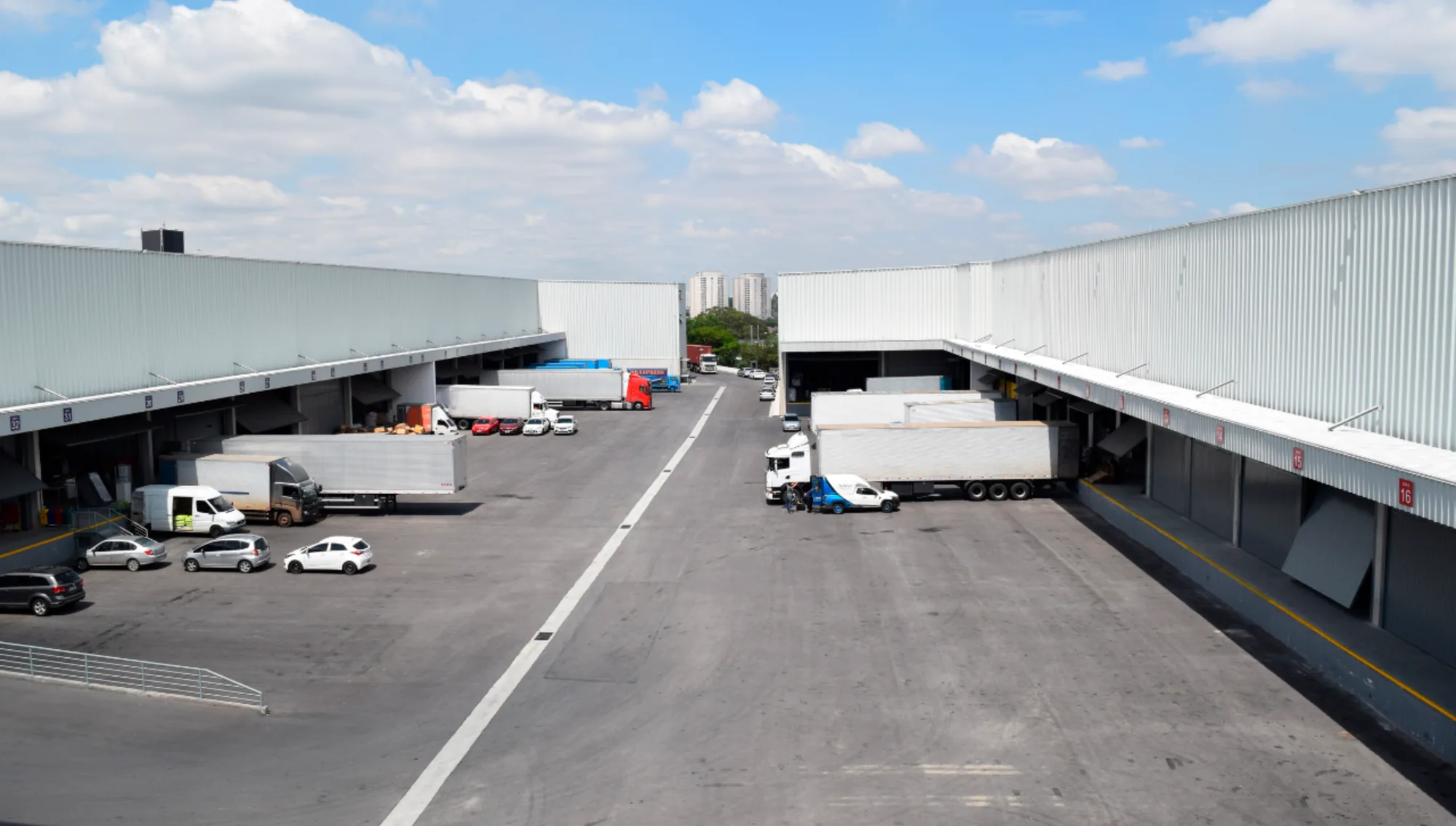 Atown Aeroporto AT2 8